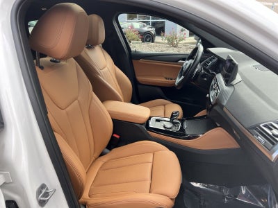 2024 BMW X4 xDrive30i