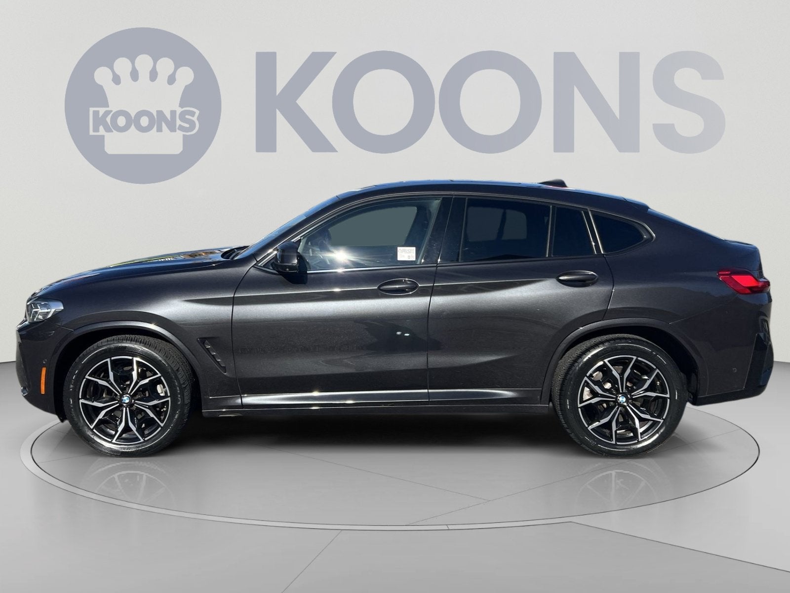 2024 BMW X4 xDrive30i