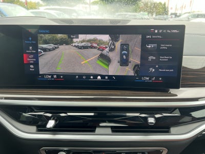 2024 BMW X7 M60i