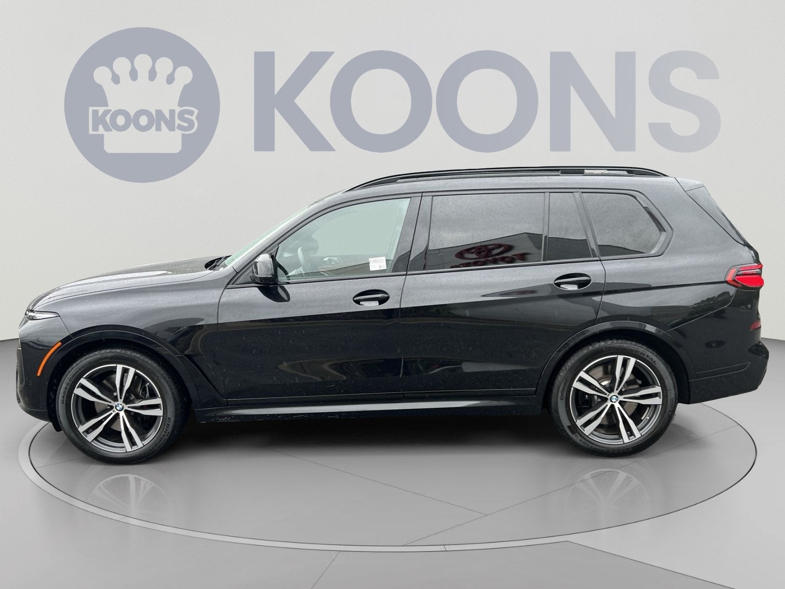 2024 BMW X7 M60i