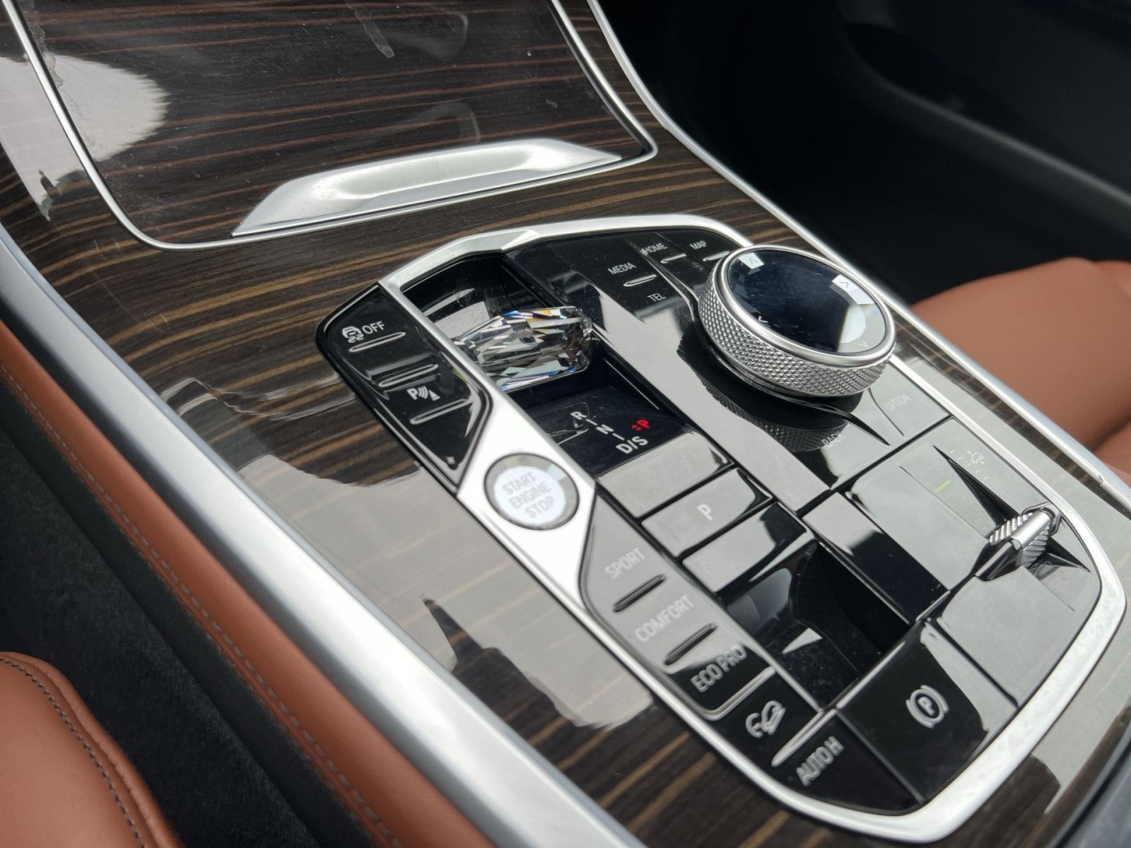 2024 BMW X7 M60i