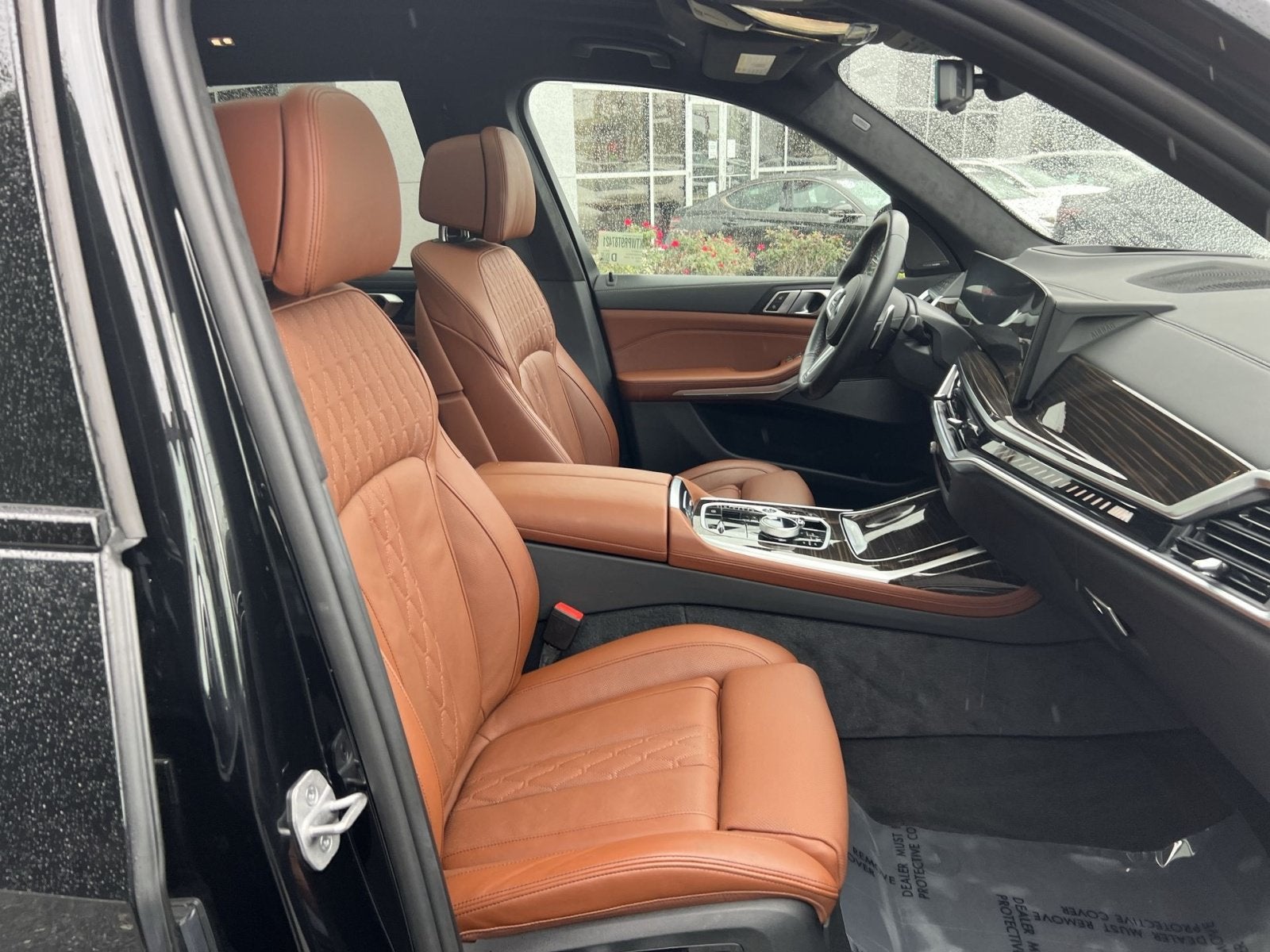 2024 BMW X7 M60i