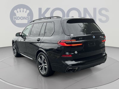 2024 BMW X7 M60i