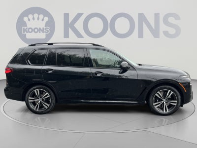 2024 BMW X7 M60i