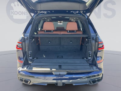 2024 BMW X7 M60i