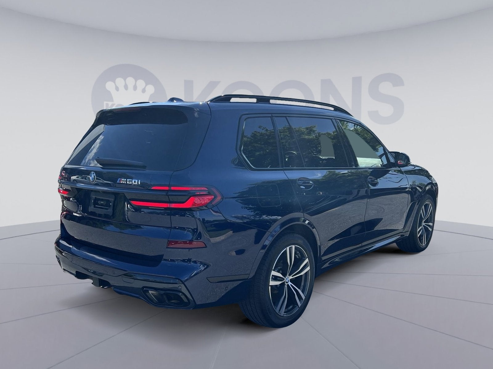 2024 BMW X7 M60i