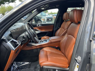 2024 BMW X7 M60i