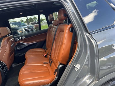 2024 BMW X7 M60i