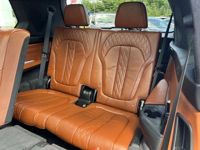 2024 BMW X7 M60i