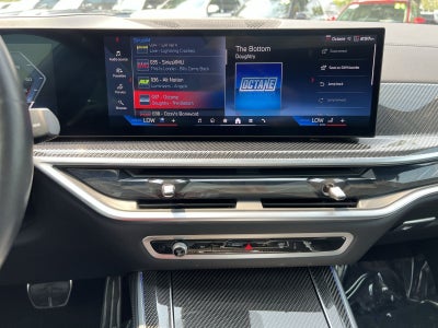2025 BMW X5 M60i