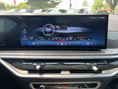 2025 BMW X5 M60i