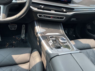 2025 BMW X5 M60i