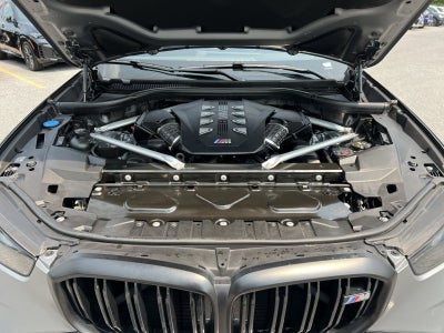 2025 BMW X5 M60i