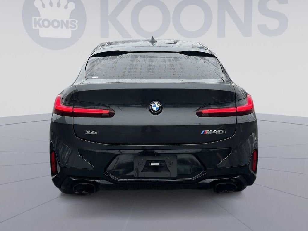 2023 BMW X4 M40i