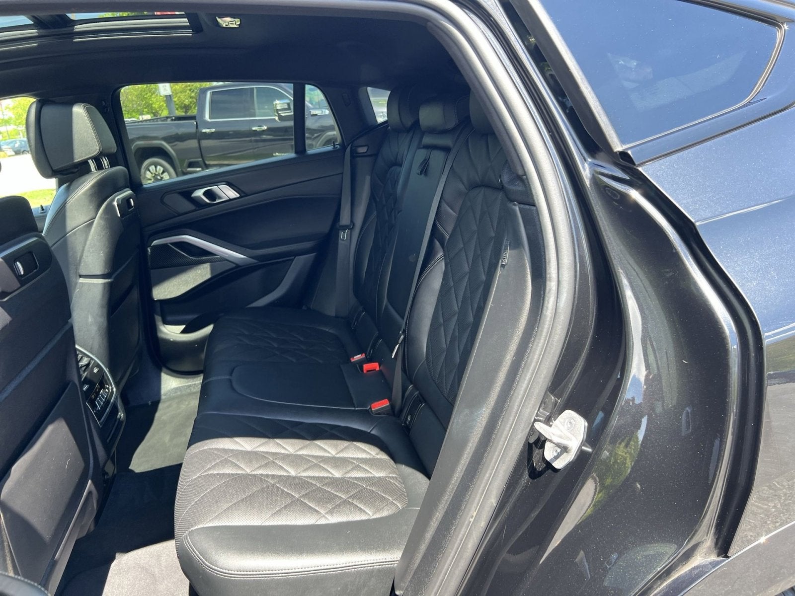 2024 BMW X6 M60i