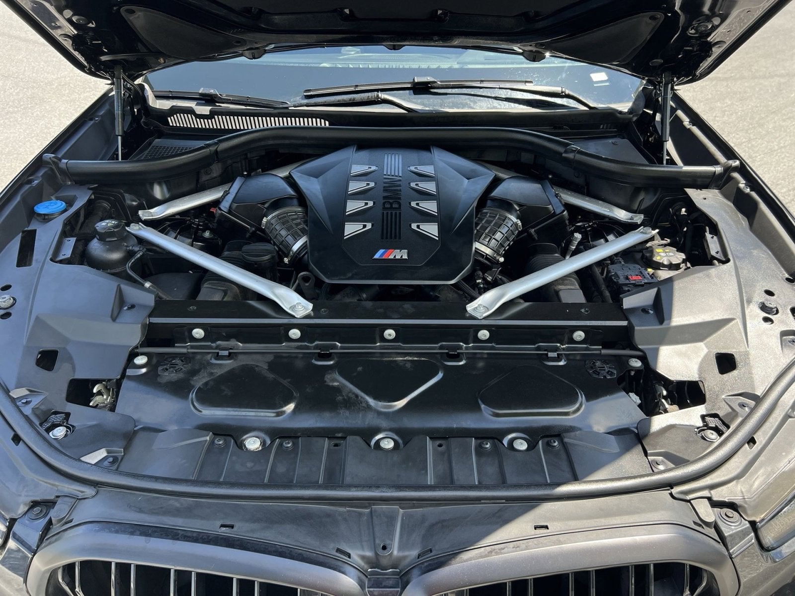 2024 BMW X6 M60i