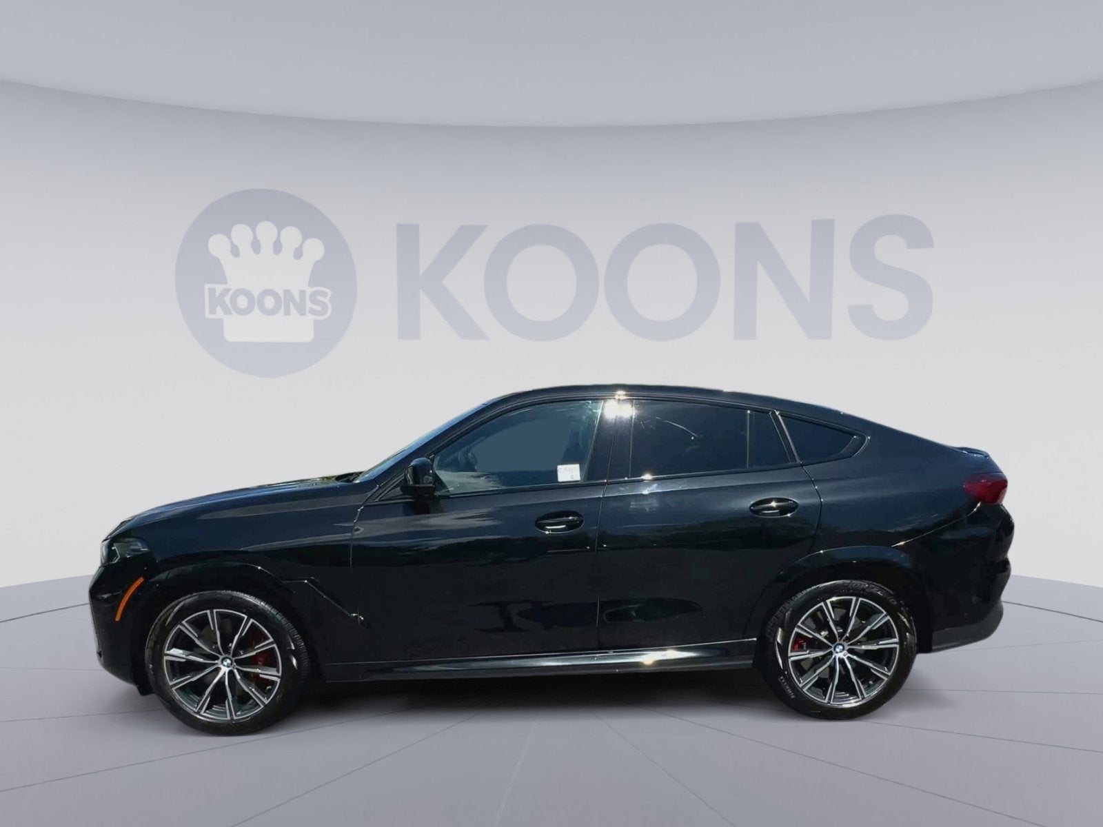 2024 BMW X6 M60i