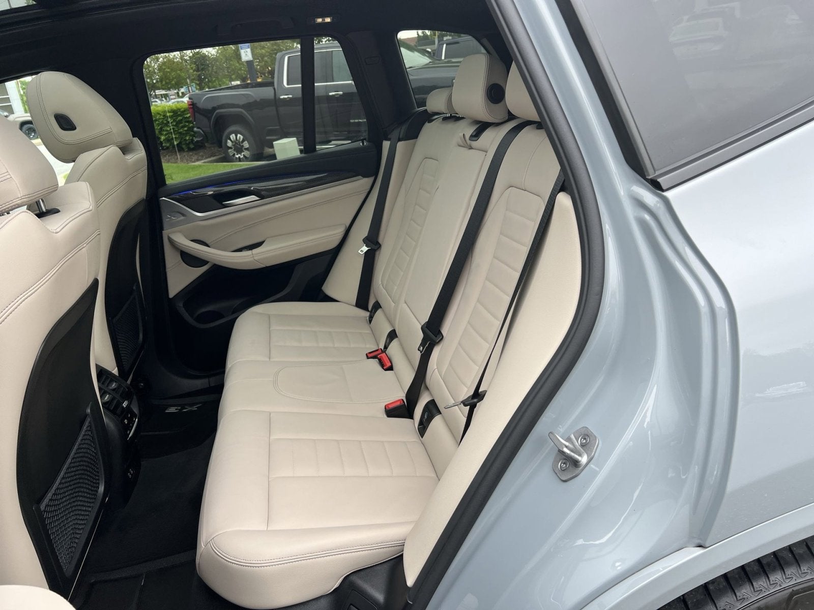 2024 BMW X3 M40i