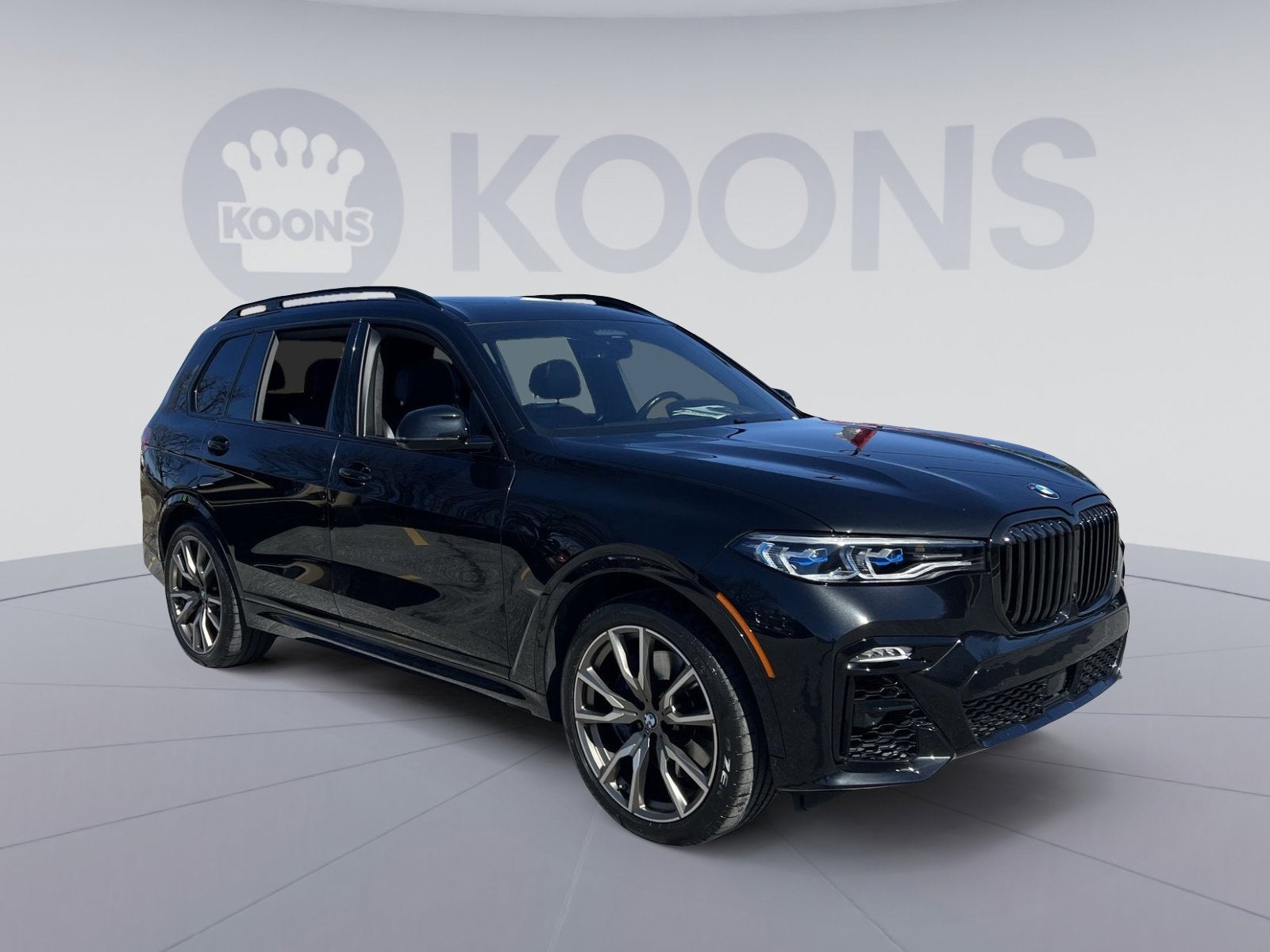 2022 BMW X7 M50i