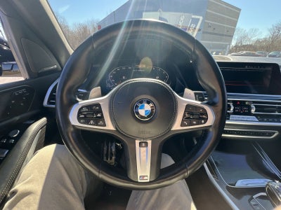 2022 BMW X7 M50i