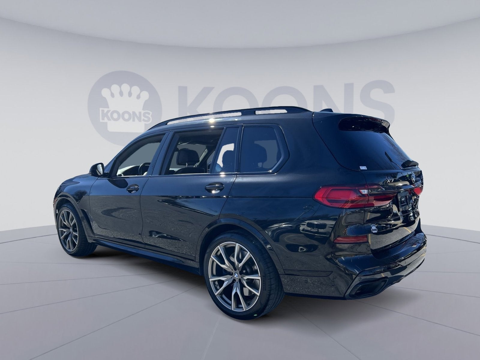 2022 BMW X7 M50i