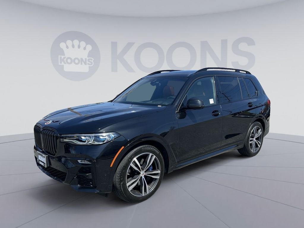 2022 BMW X7 M50i