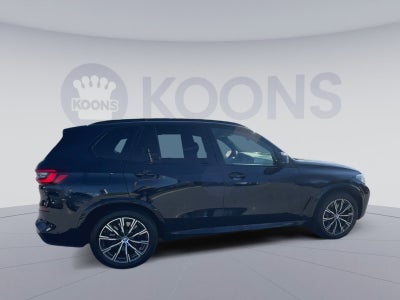 2022 BMW X5 M50i