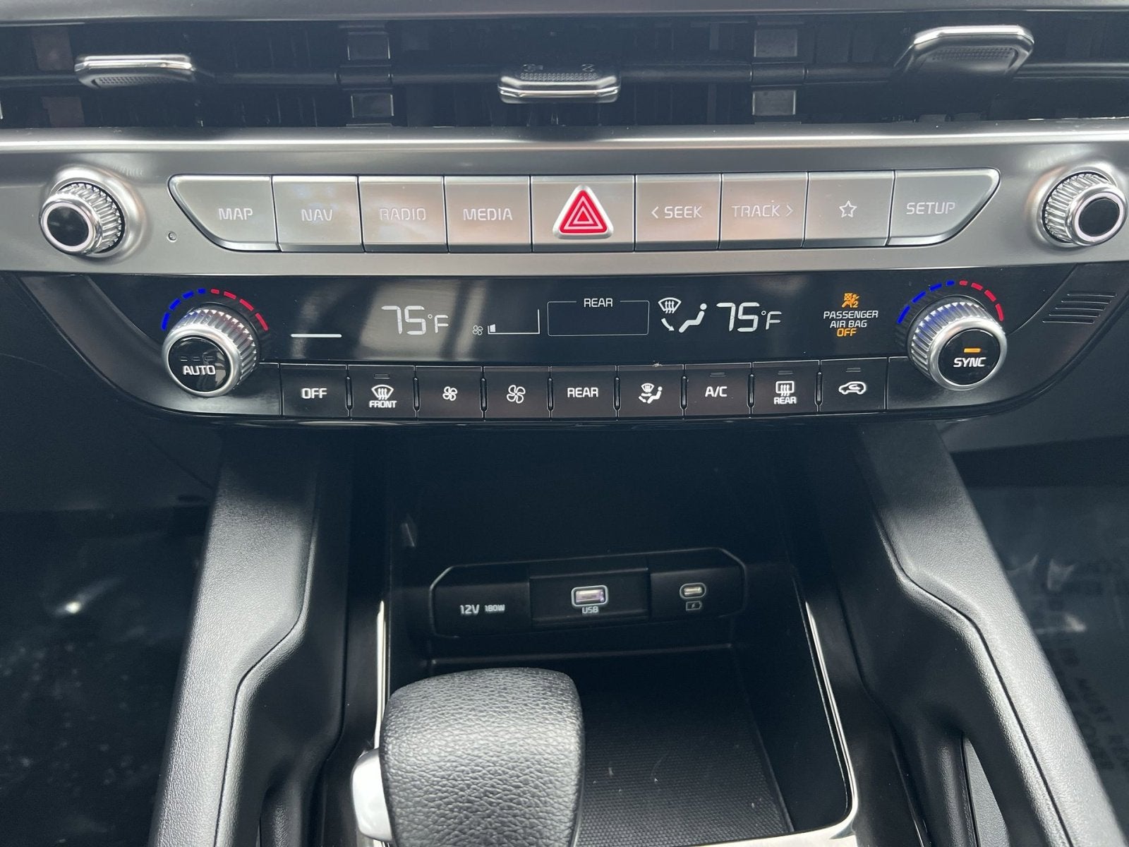 2023 Kia Telluride LX