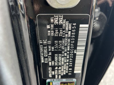 2023 Kia Telluride LX