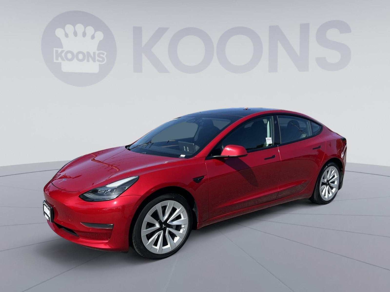 2021 Tesla Model 3 Standard Range Plus's photo