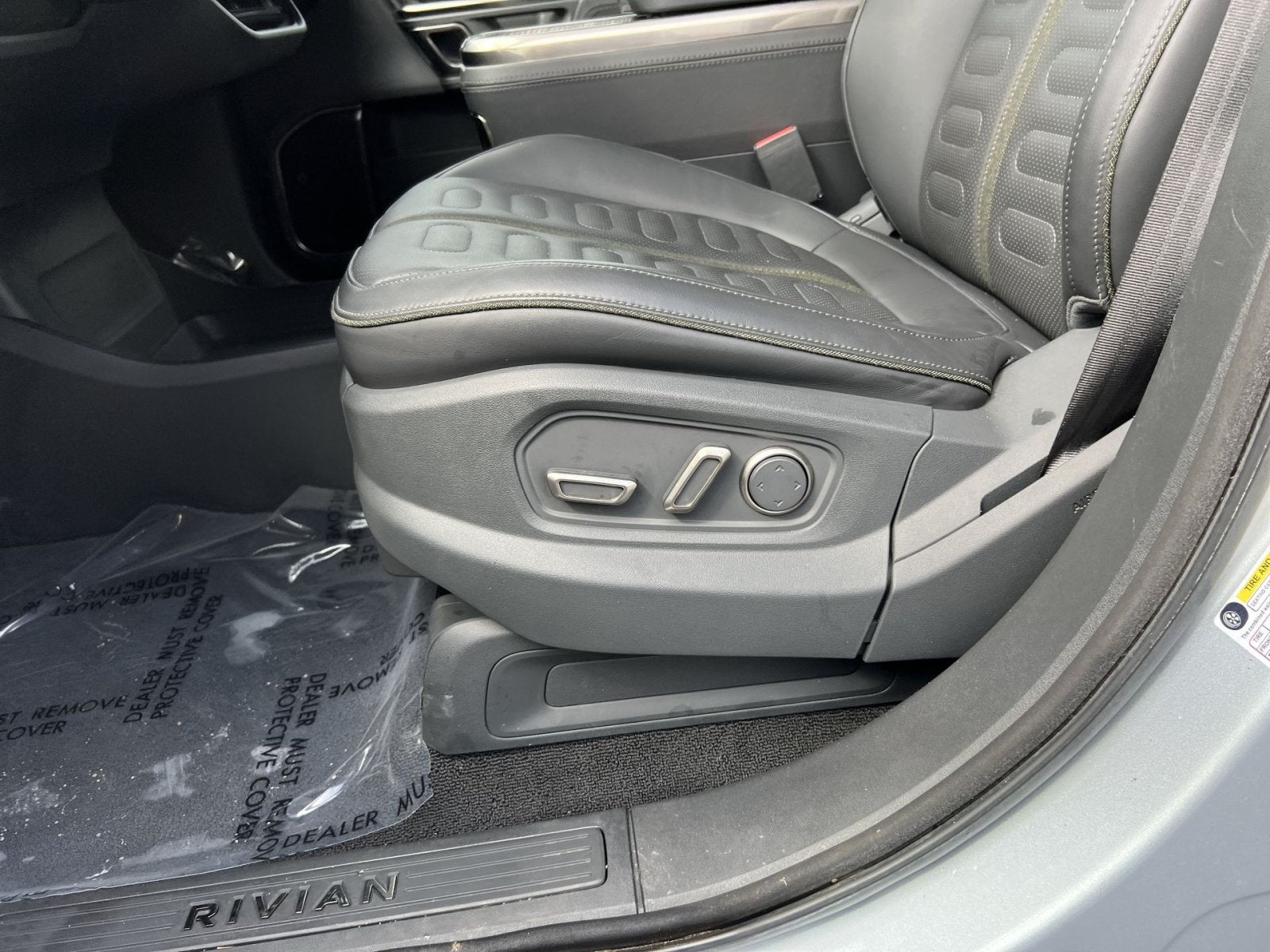 2023 Rivian R1T Adventure