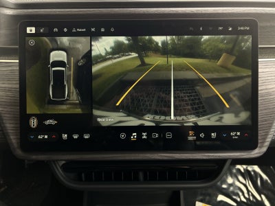 2023 Rivian R1T Adventure