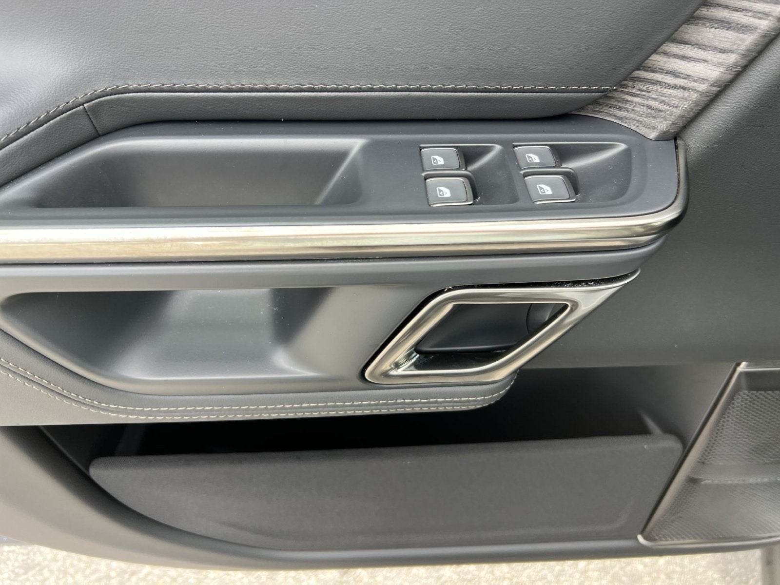 2022 Rivian R1T Adventure