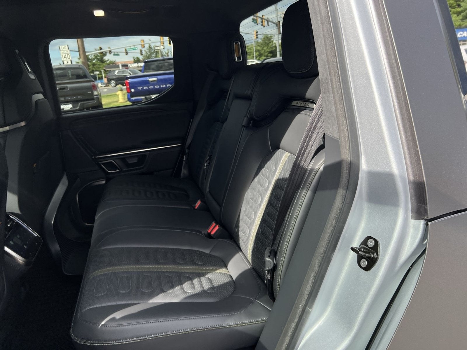 2022 Rivian R1T Adventure