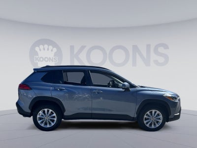 2023 Toyota Corolla Cross LE