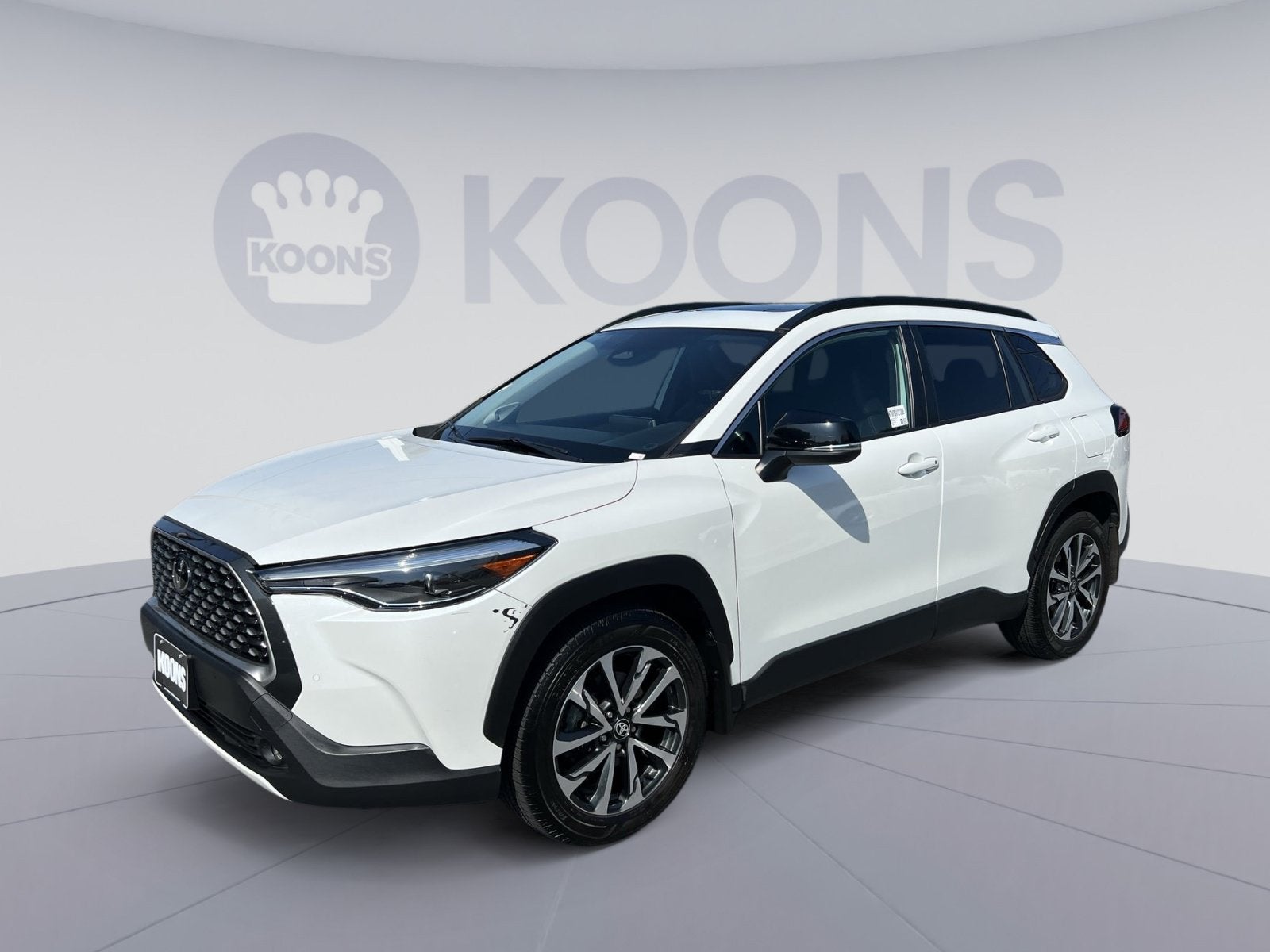 2025 Toyota Corolla Cross XLE