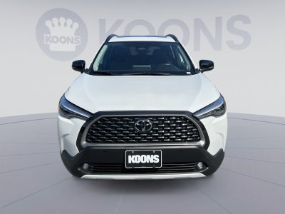2025 Toyota Corolla Cross XLE