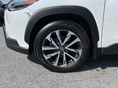 2025 Toyota Corolla Cross XLE