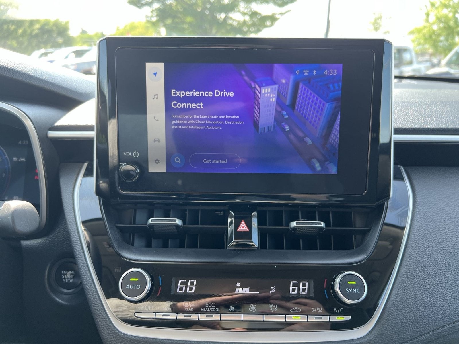 2025 Toyota Corolla Cross XLE