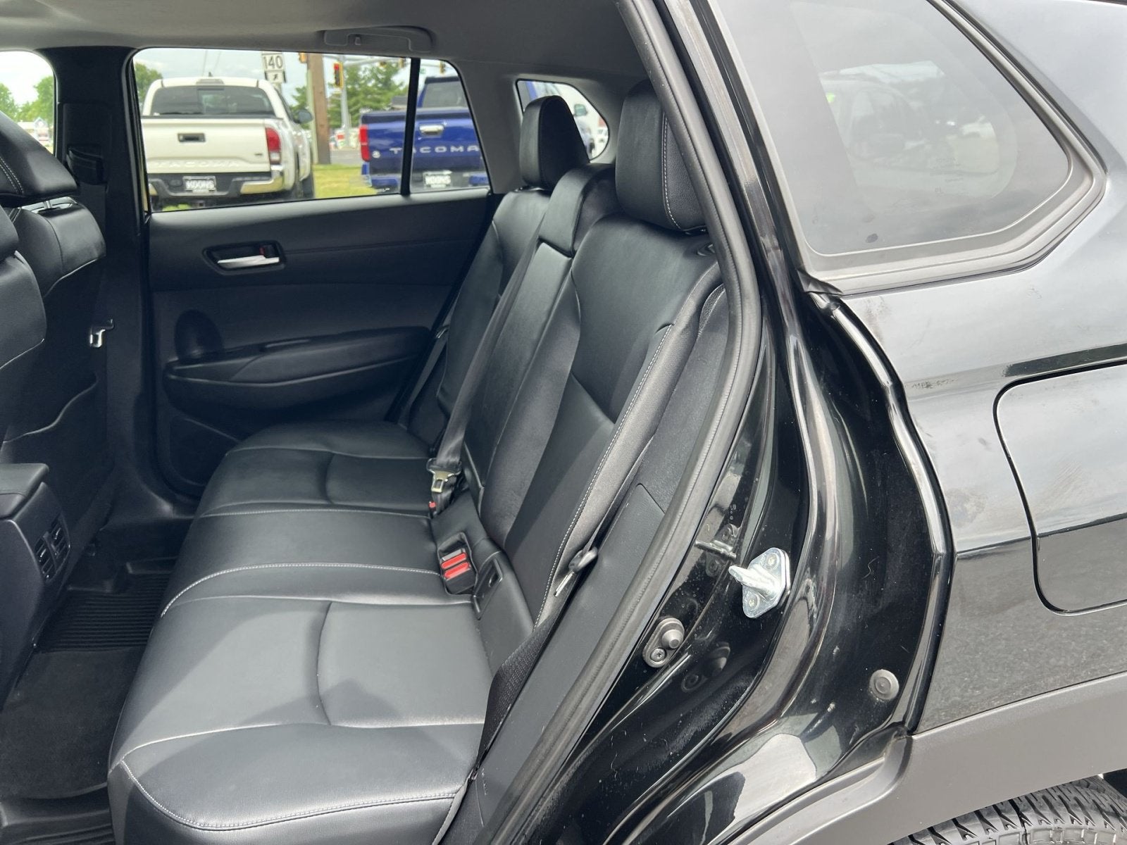 2022 Toyota Corolla Cross XLE