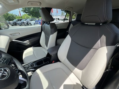 2024 Toyota Corolla Cross XLE