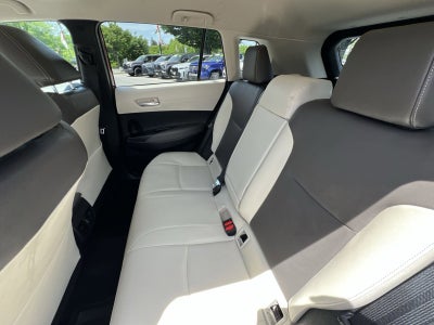 2024 Toyota Corolla Cross XLE