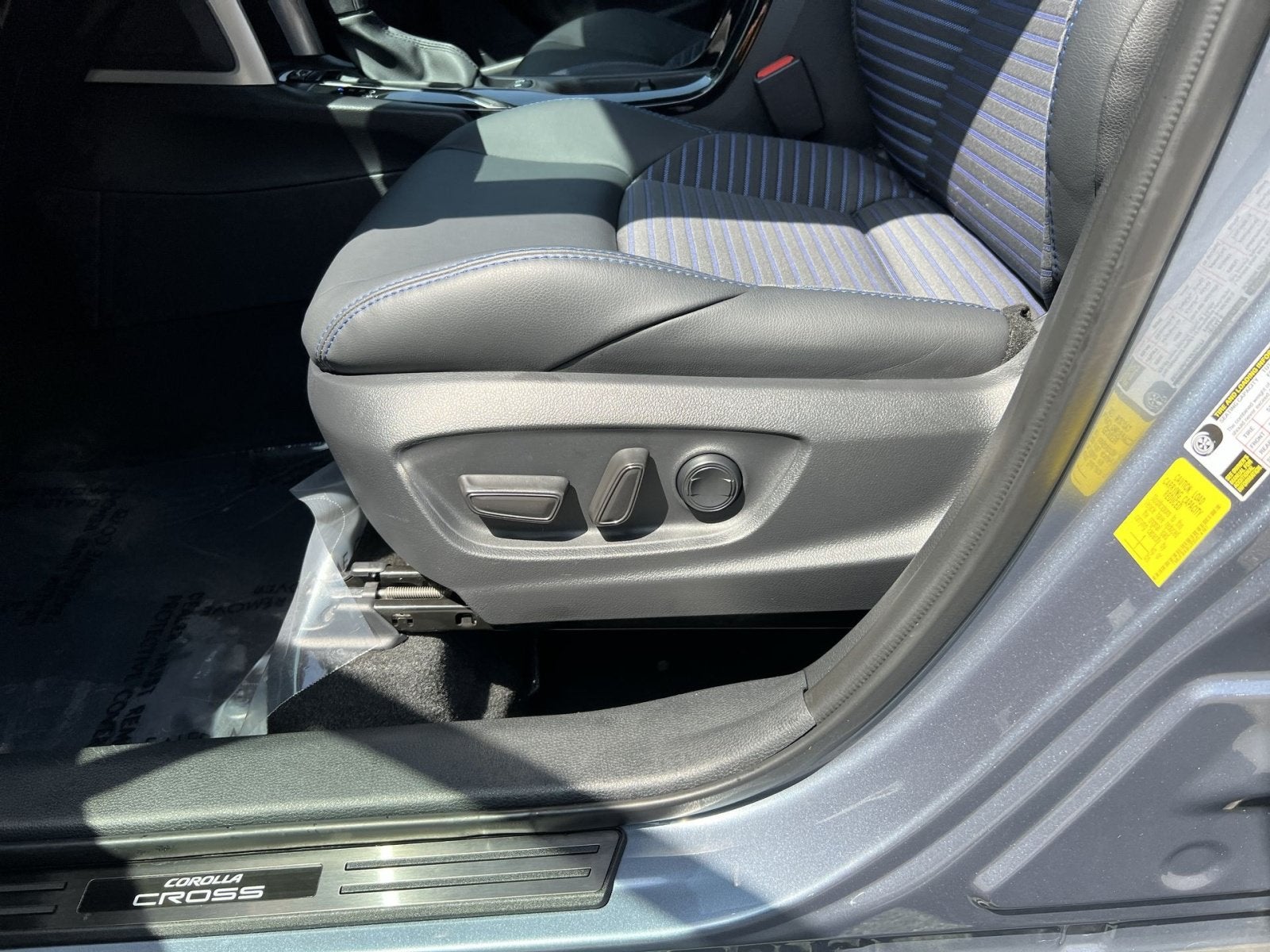 2025 Toyota Corolla Cross Hybrid XSE