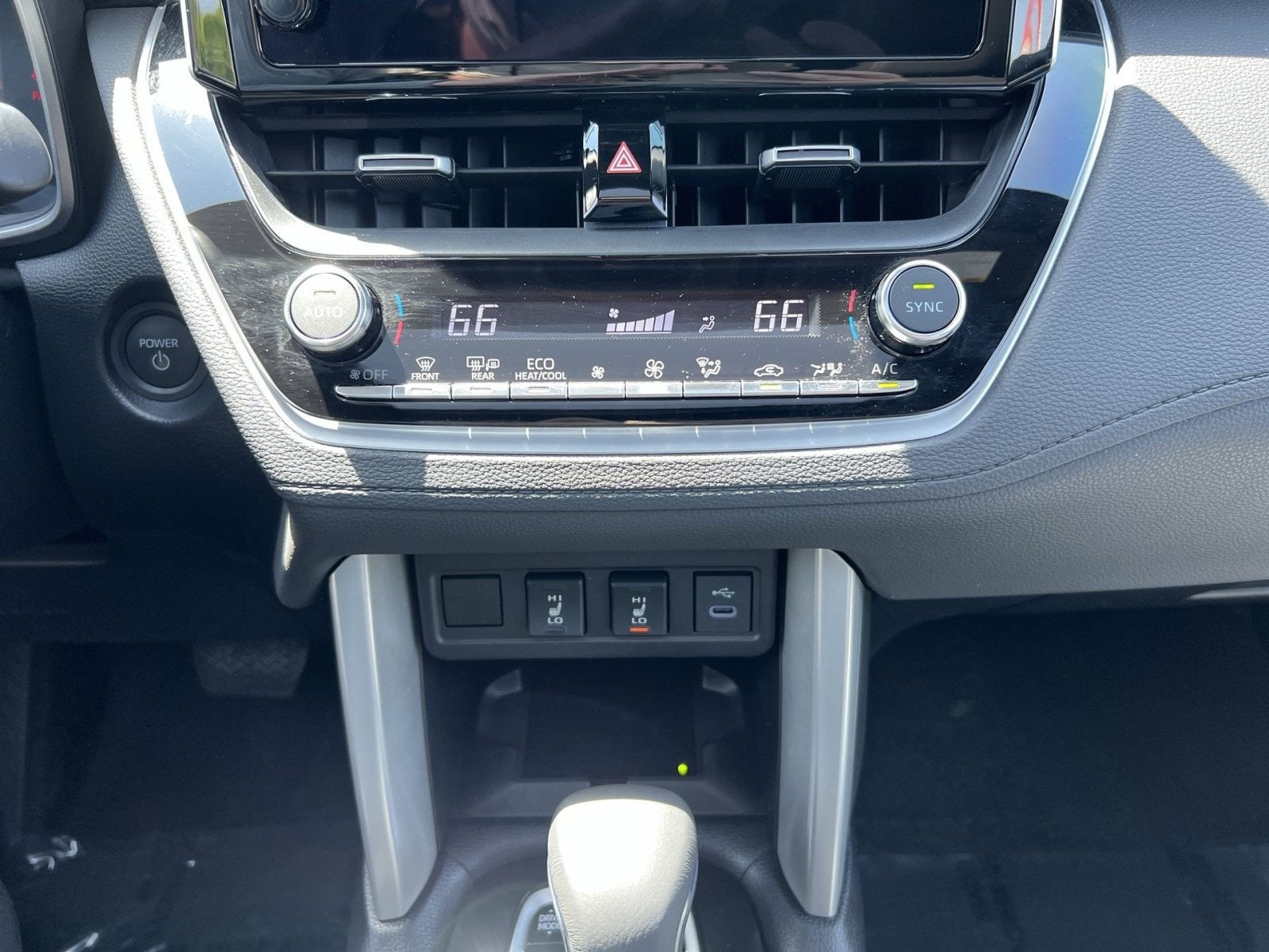 2025 Toyota Corolla Cross Hybrid XSE