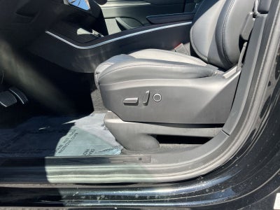 2025 Tesla Model X Base