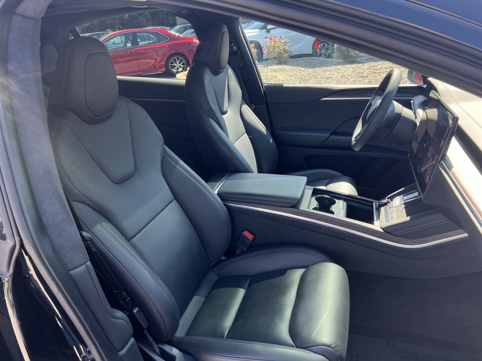 2025 Tesla Model X Base