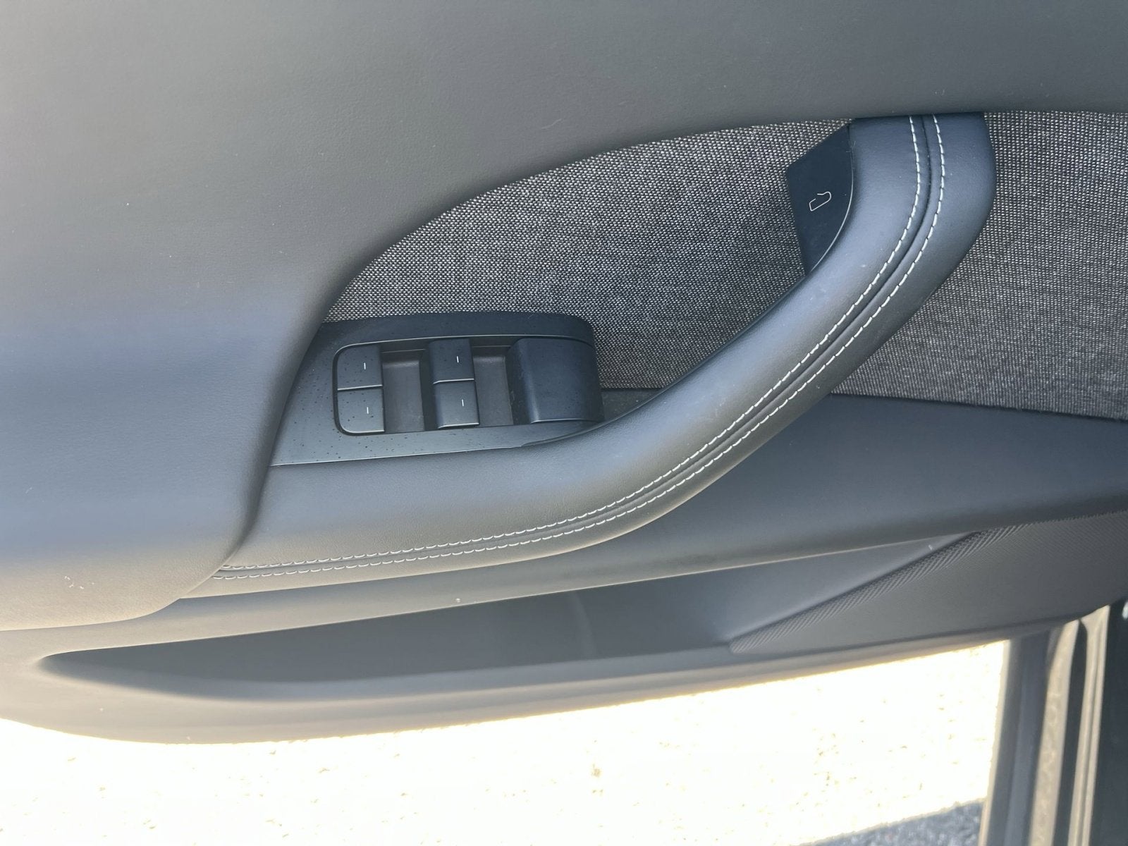 2024 Tesla Model X Base