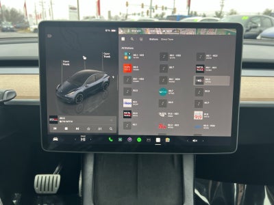 2024 Tesla Model Y Performance