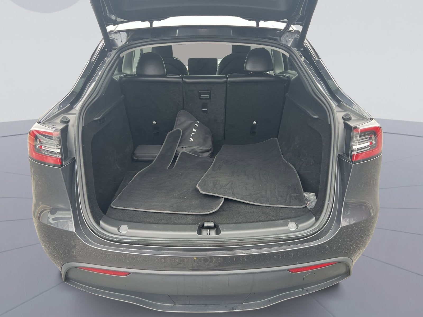 2024 Tesla Model Y Performance