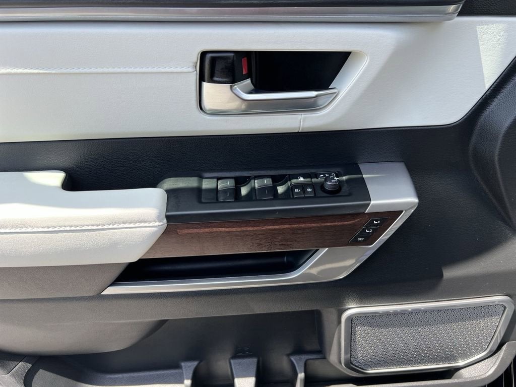 2024 Toyota Sequoia Capstone